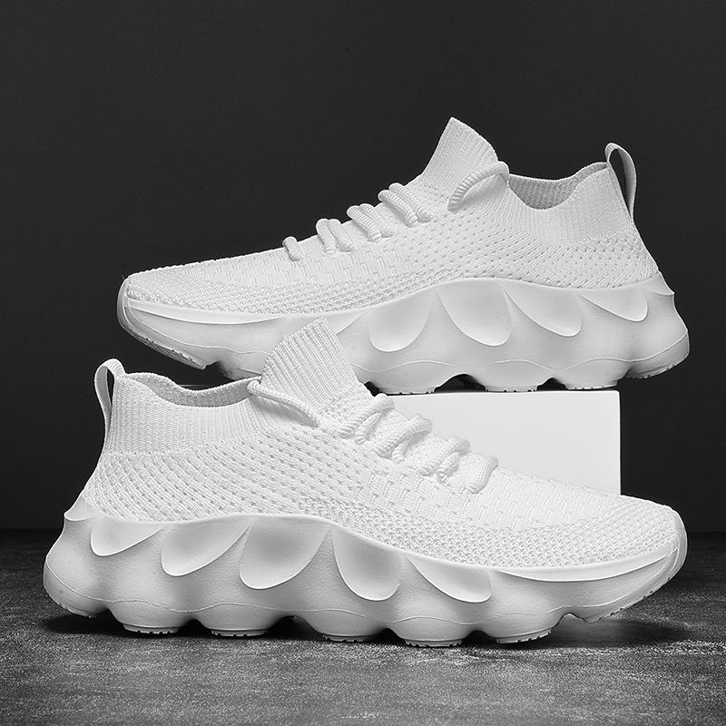 New large size men's shoes lightweight breathable socks shoes men's lace-up outdoor sports and leisure shoes men's mesh shoes