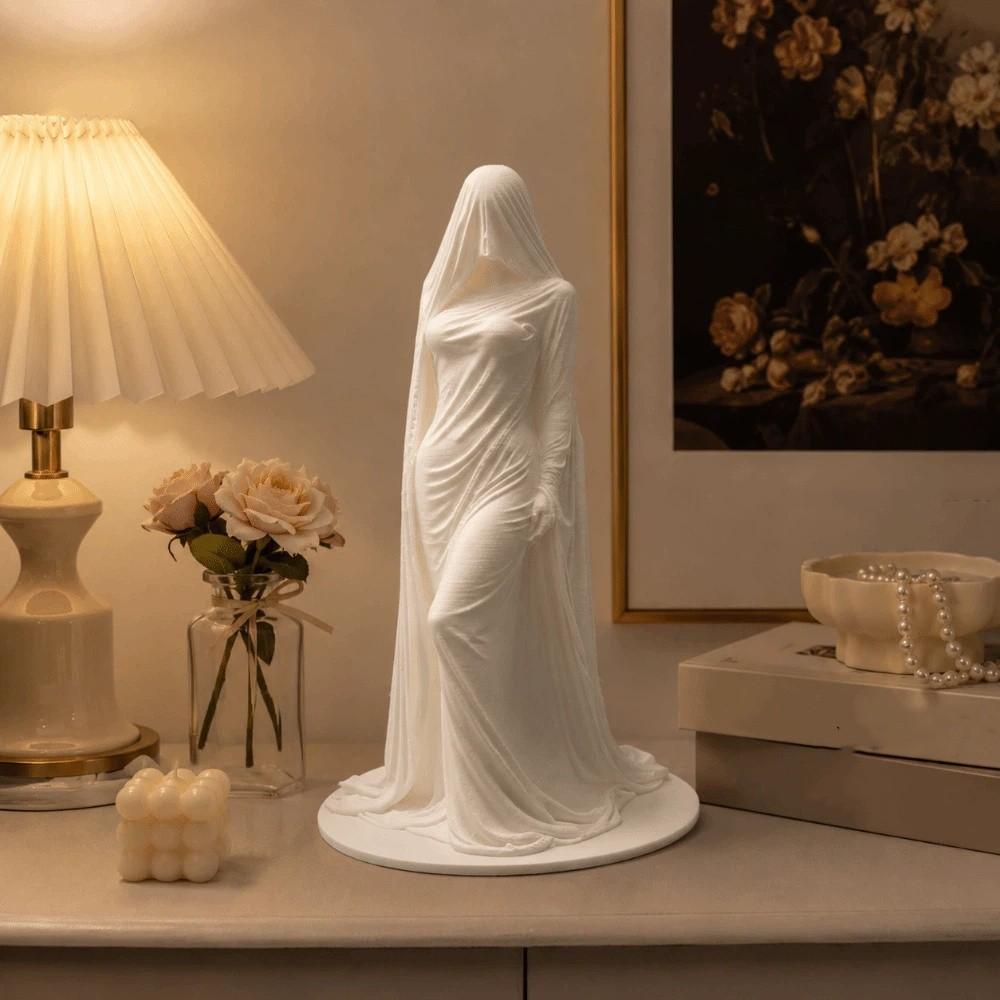 Dunkle Ästhetik Göttinnen-Skulptur 3D-gedruckte Desktop-Ornamente Retro-Umhang Frauenstatue Heimdekoration