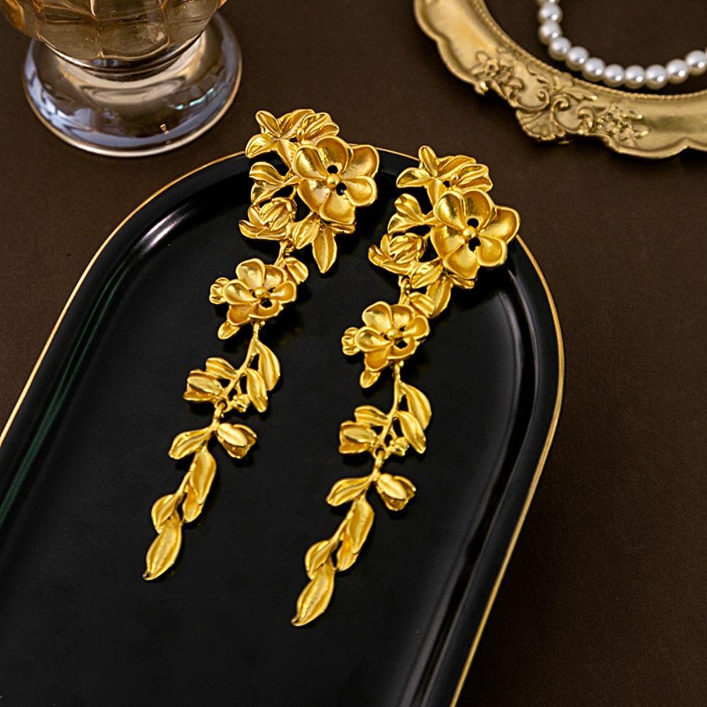 

Exaggerated Multiple Flower Earrings Vintage Floral Tassel Earrings Women золотистый