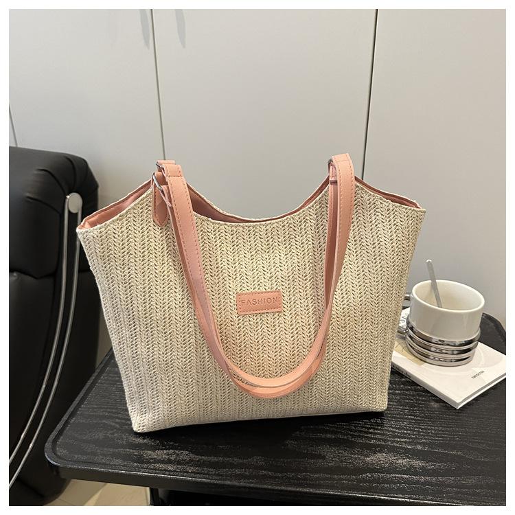 Casual texture simple 2025 new woven fashion trend summer design large capacity women's shoulder tote bag