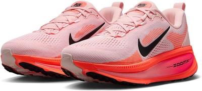 Nike Vomero 18 Størrelse W, Atmosphere/Bright Crimson/Crimson Bliss/Black, HM6804-600, 22,0 cm