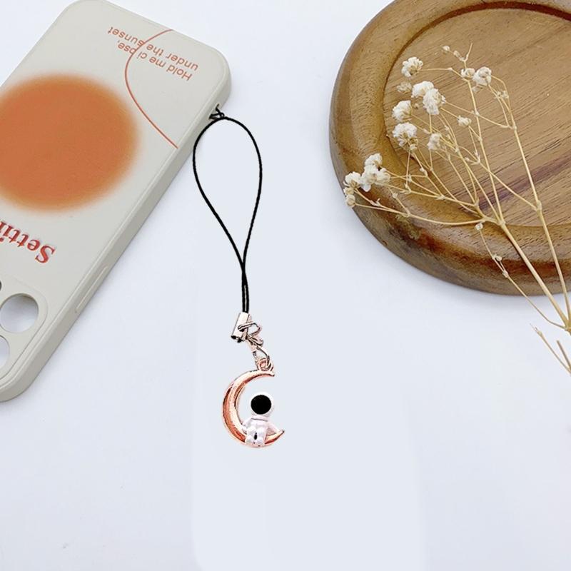 Fashionable Couples Key Rings Moon/Star Astronaut Keychain Stylish Bag Accessory