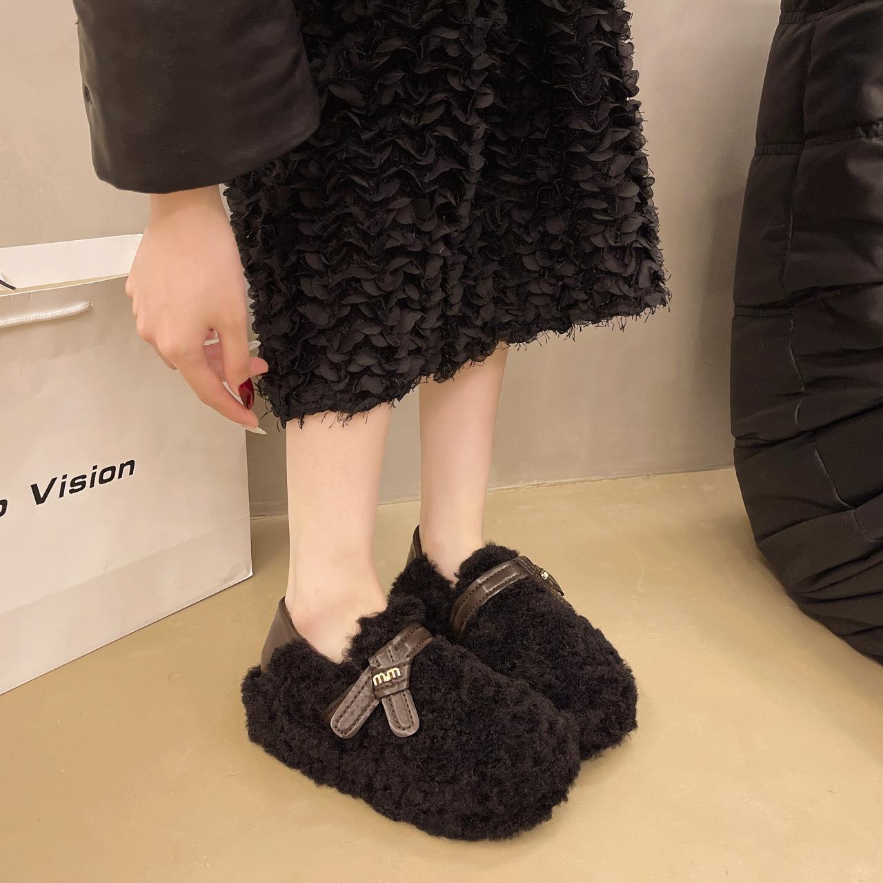 

2025 autumn and winter new fashion casual versatile French women s cotton shoes fashion bow easy to wear 40