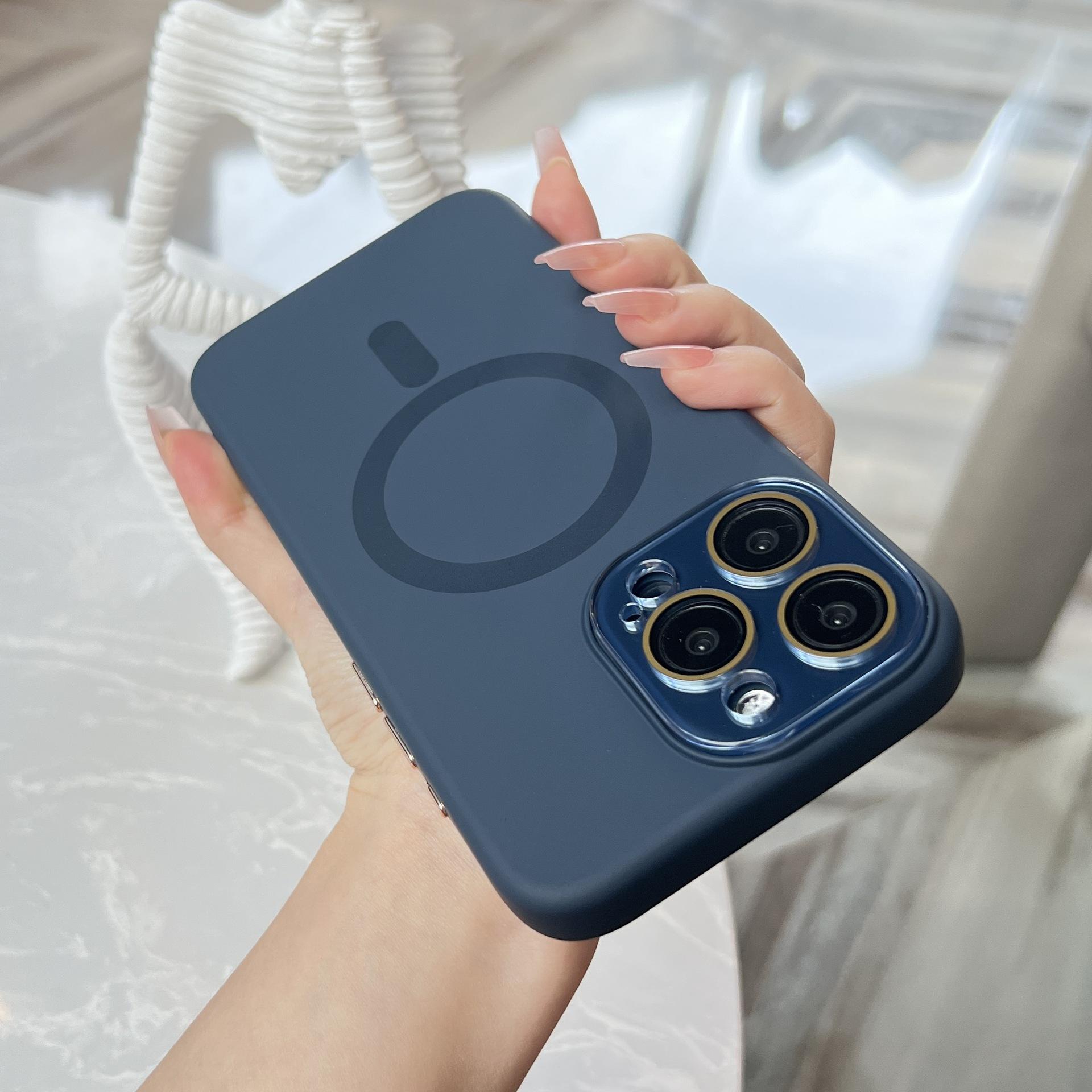 

Подходит для iPhone16ProMax Жидкий силикон Магнитный чехол для телефона Apple 15 Полностью закрывающий Мягкий Противоударный 14 Защитный чехол iPhone11pro