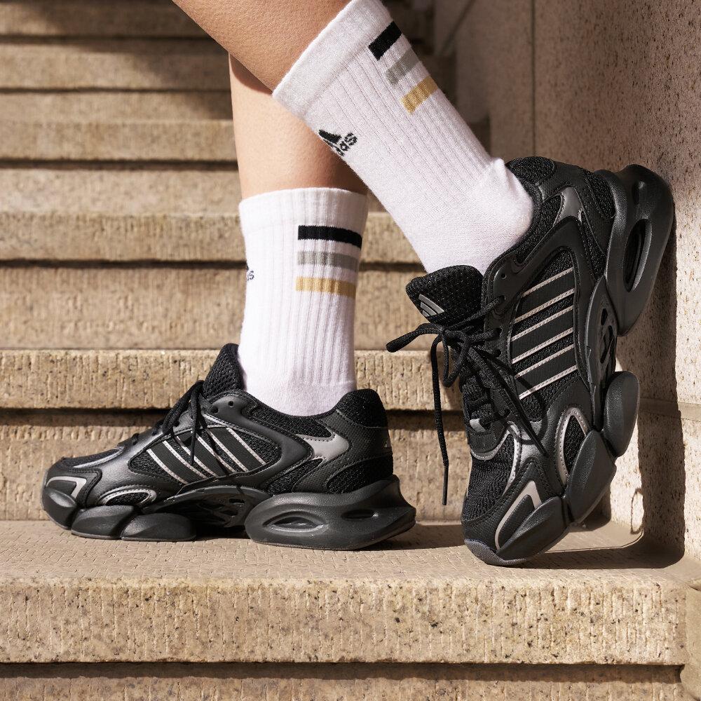Adidas Megastride Black Iron Metallic 36