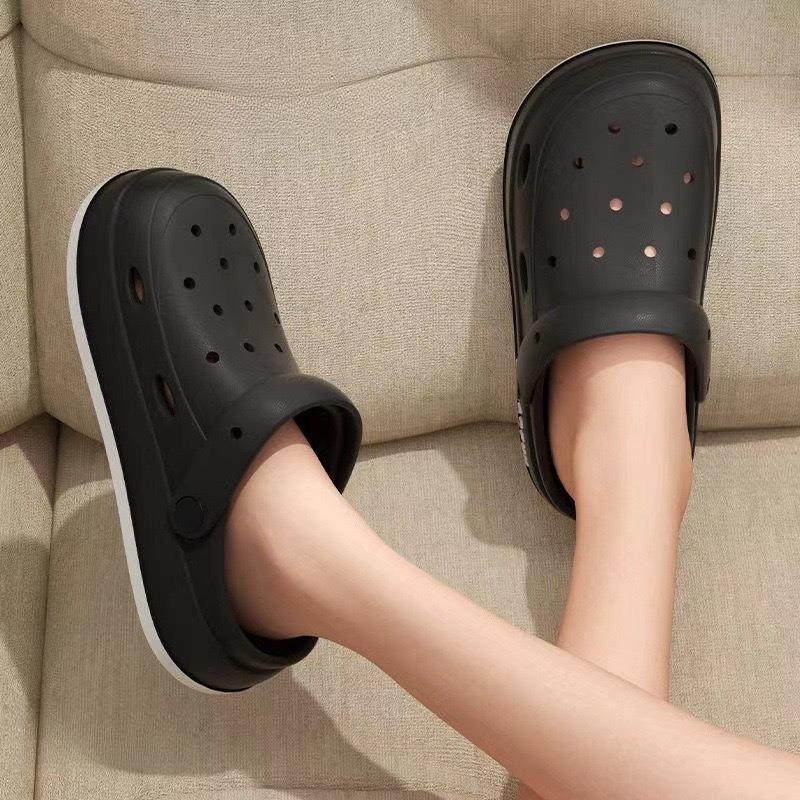 Ladies' Thick Soled Breathable Summer Sandals, Suitable for Walking, Walking Dogs, and Home Use, Lightweight and Shock-absorbing Casual Beach Shoes