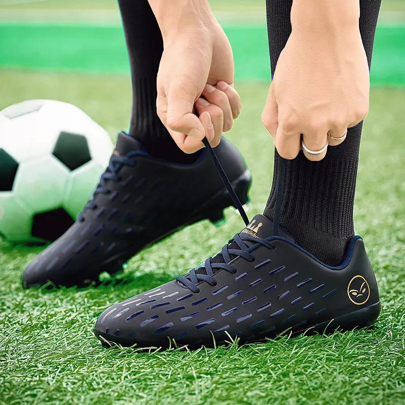 Men Soccer Shoes Cleats Boy Football Shoes Grass Training Men'S Tennis Free Shipping Outdoor Anti-Slip Children Sneakers 2024