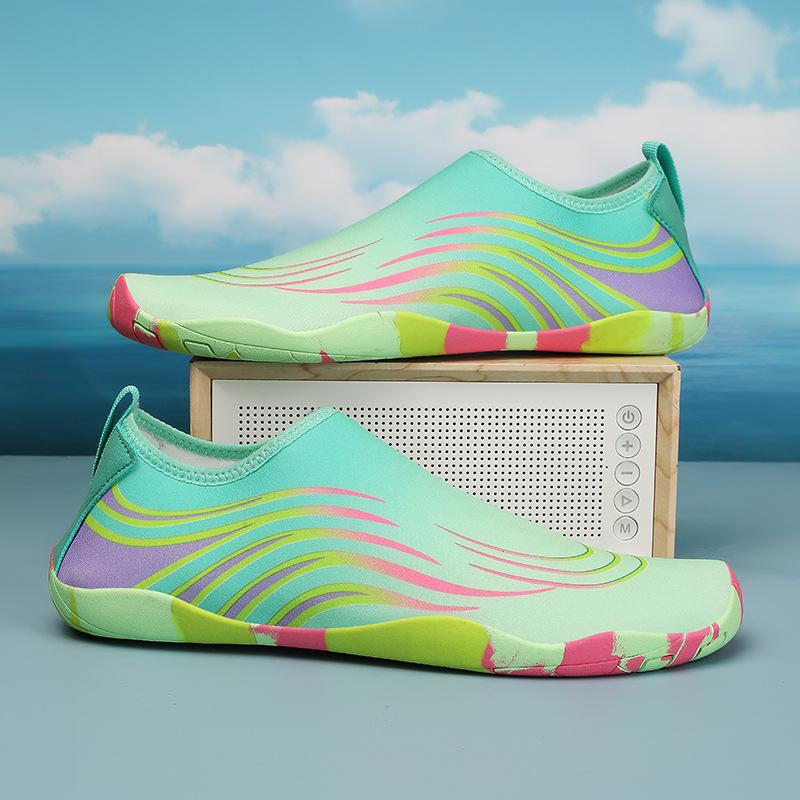 Quick-drying anti-scratch swimming shoes for men and women waterproof and non-slip outdoor shoes Quick-drying swimming shoes anti-scratch