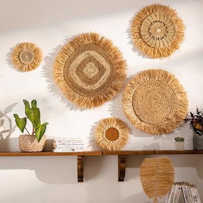 Bohemian Raffia Grass Wall Decoration Home Office Living Room Background Wall Art Rustic Handwoven Straw Round Leaf Pendant Ornament Christmas Gift