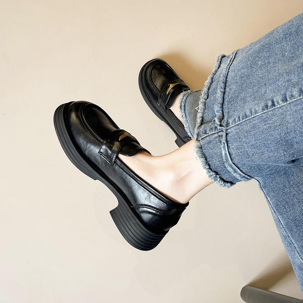 Retro Thick-soled and Elegant Loafers for Women's Feet, Soft-soled and High-end Shoes