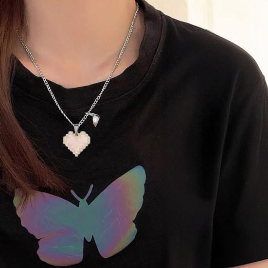 2Pcs Couple Necklace Heart Charm Magnetic Suction Shiny Finish Necklace Valentine Day Anniversary Jewelry Gift