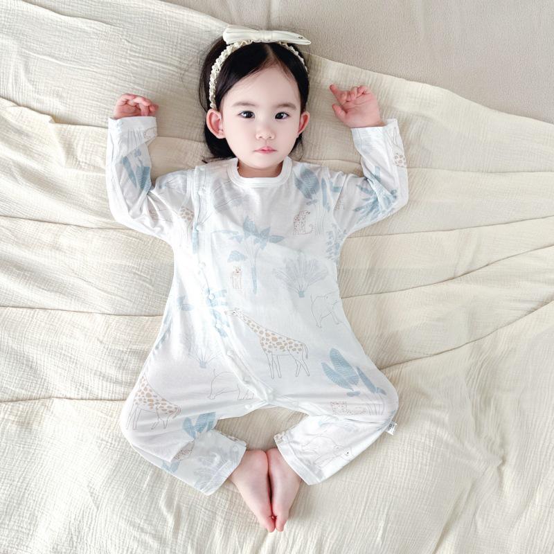 Newborn Pure Cotton Long Sleeve Bodysuit with Belly Protection - Seamless, Breathable Pajamas for Spring/Summer