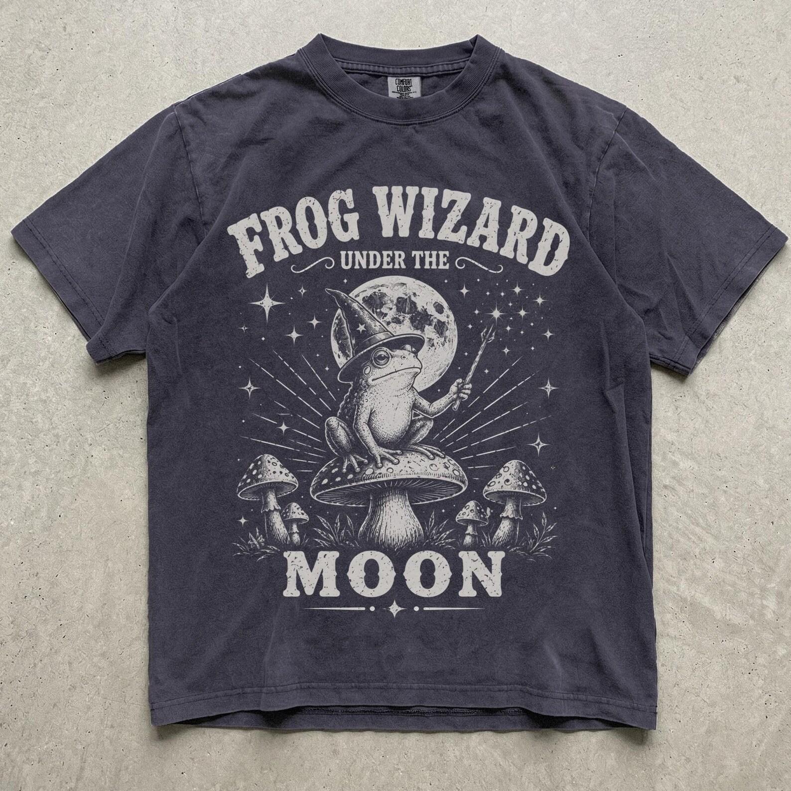 Frog Wizard Under The Moon Shirt, Cottagecore Frog Tee, Mushroom Celestial, Mystical Frog Gift, Unisex Relaxed Fit Comfort Colors L