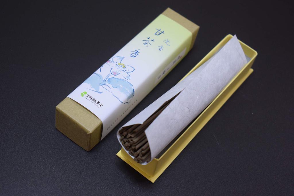 Awaji Umekundo Agarwood Sweet Tea Incense Sticks, 16g, Agarwood (Jinkou) Incense Sticks, Pleasant Fragrance, #36 (18g)