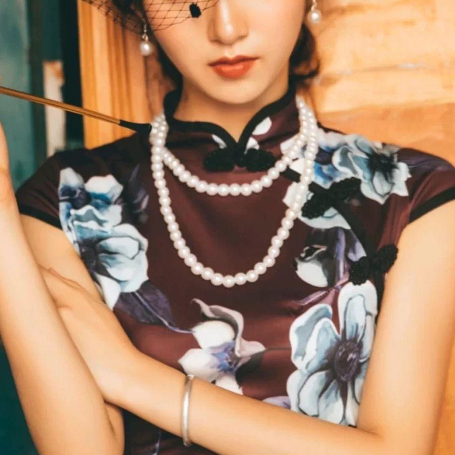 Fashion jewelry, bohemian multi-layer necklace, popular street auction popular pearl necklace.