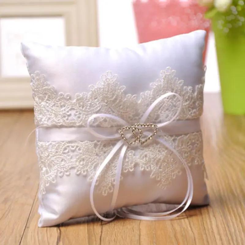 15X15cm Lace Ring Pillow Vintage European Style for Wedding Engagement Decoration Jewelry Rings Cushion Decoration