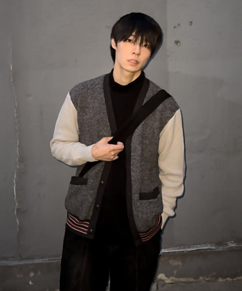 Cutz Color-Block Sleeve Knit Cardigan - 2 Colors