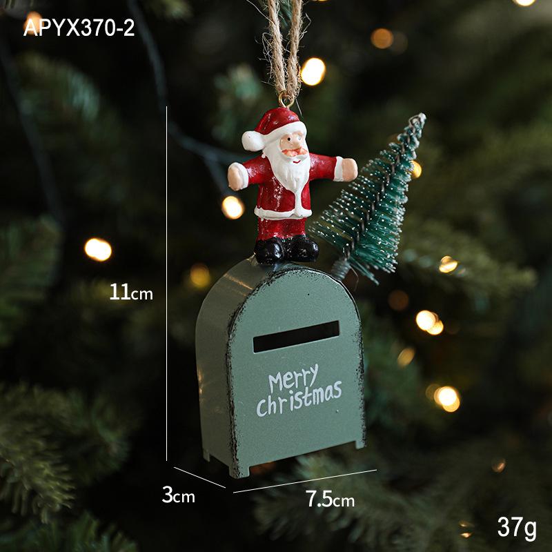 Christmas Wrought Iron Painted Mailbox and Retro Tree Window Hanging Decorations