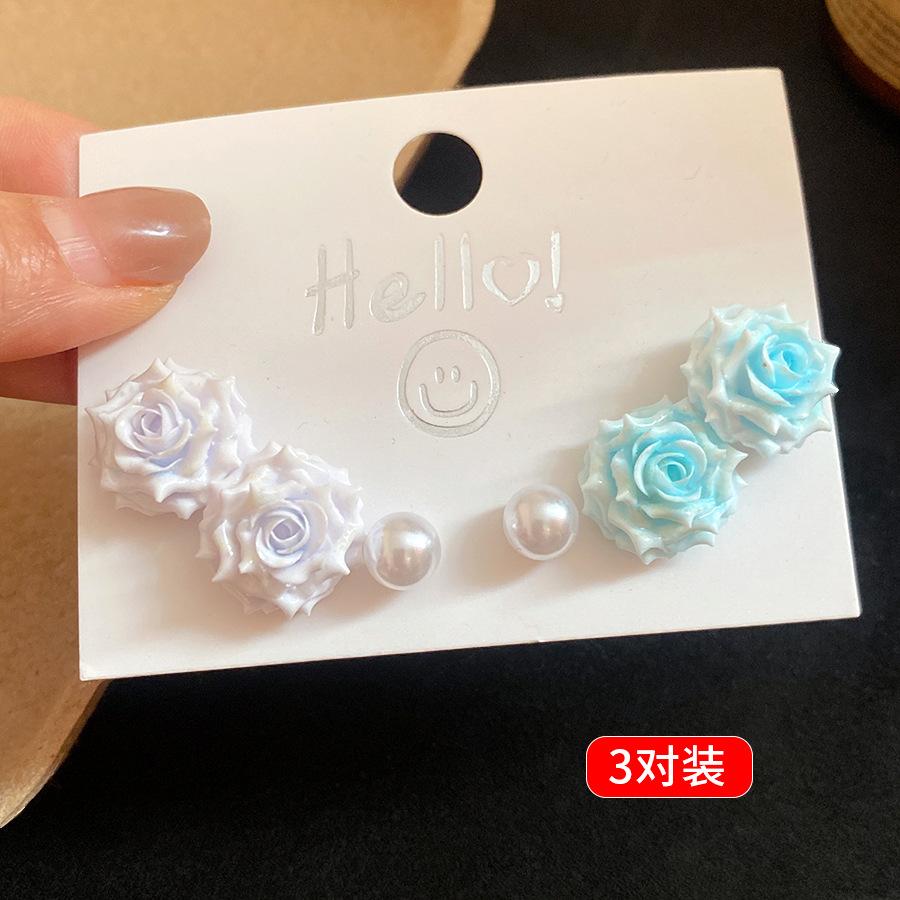 

Holiday style pearl flower stud earrings six-piece set sweet small fresh temperament earrings niche high-end earrings