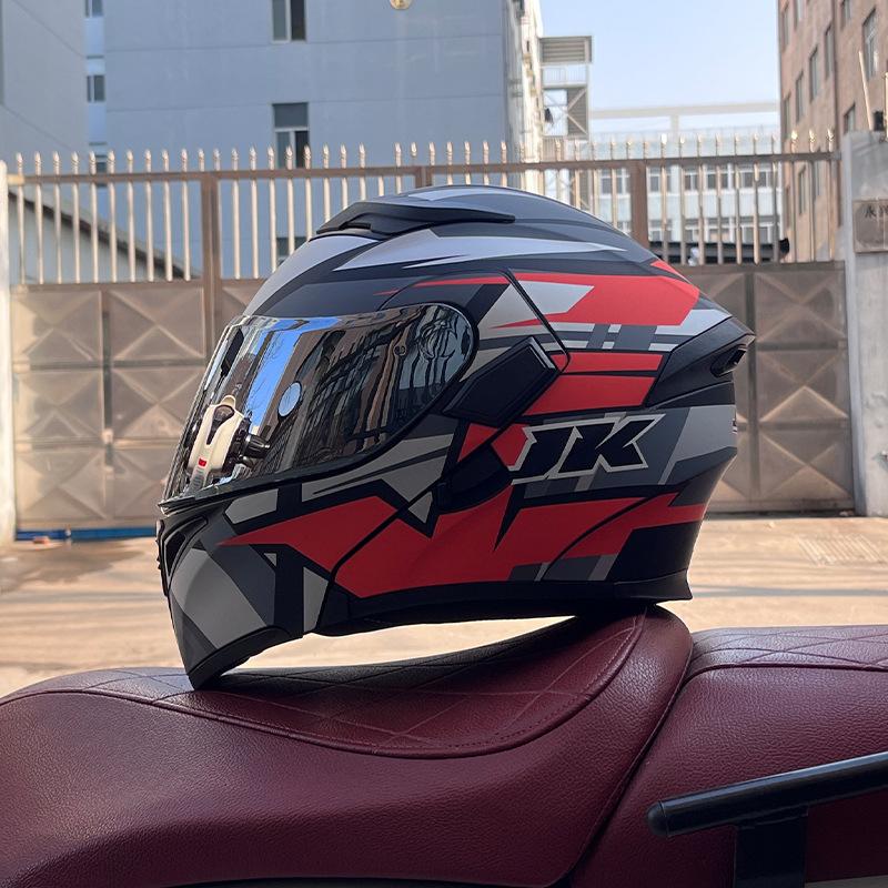 Motorcycle helmets Men's and women's locomotive full helmets Bluetooth peel-off helmets Electric vehicle helmets