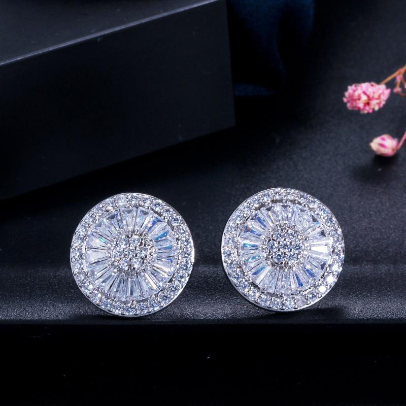 Stud Earrings, Small Round Ladder Square Zircon Densely Inlaid Exquisite Disc Earrings, Earrings.
