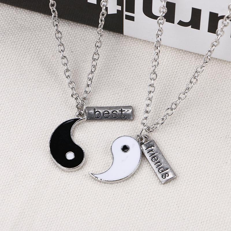 Fashion Black And White Gossip Bet Friend Necklace, Alloy Couple Necklace N156
