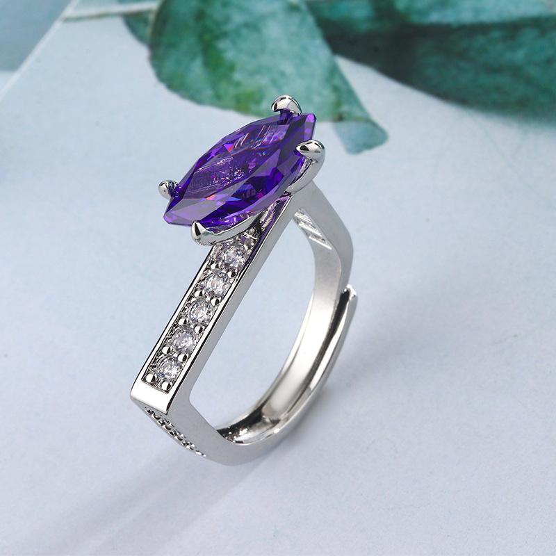 Ring mit Eisblumenschliff, Saphir, Zirkon, Diamant mit hohem Kohlenstoffgehalt, europäischer und amerikanischer Ring mit gebrochener Eisblume