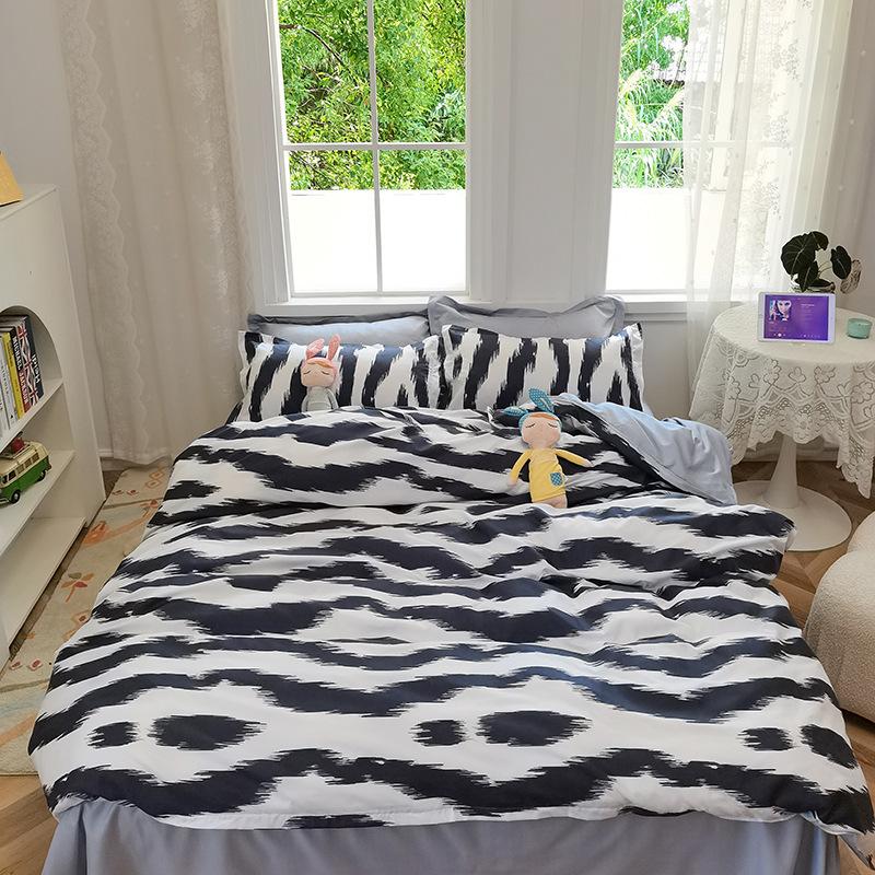 Four-piece Quilt Cover, Sheets, Bedding, Dormitory Three-piece Set