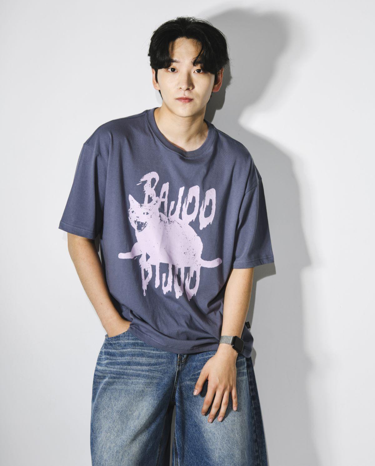 Bajubiju Screaming Cat T-Shirt [Dark Blue] L