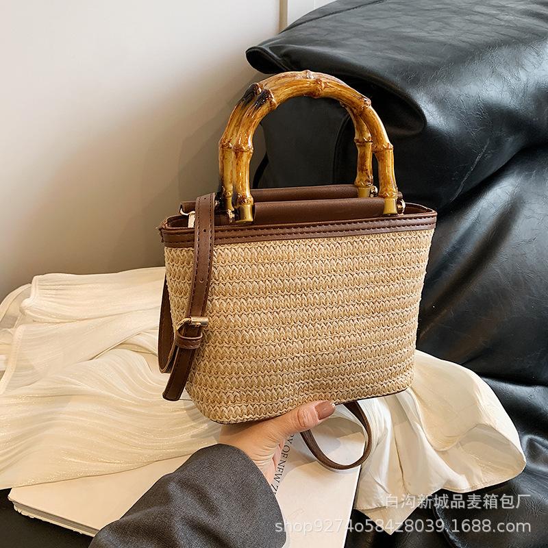 Niche design woven handbag bag women's bag 2025 new trendy fashion beach bag foreign style crossbody straw bag