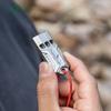 Titan Notpfeife Outdoor Überleben Wandern Camping Leicht Wasserdicht Korrosionsbeständig Mit Lanyard