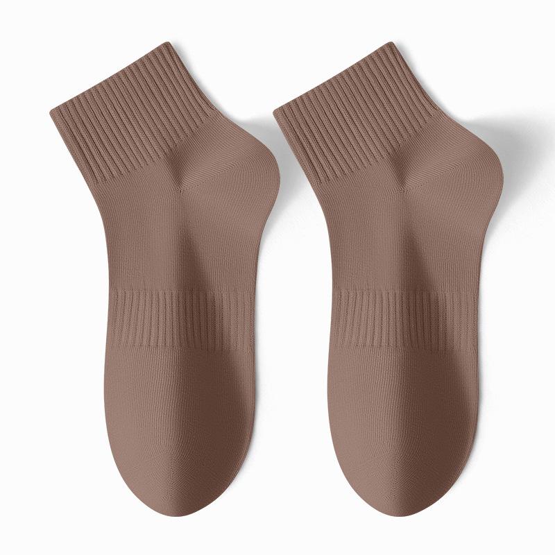 Male Spring and Summer Solid Color Vertical Bar Movement Antibacterial Breathable Non Slip Short Tube Cotton Socks