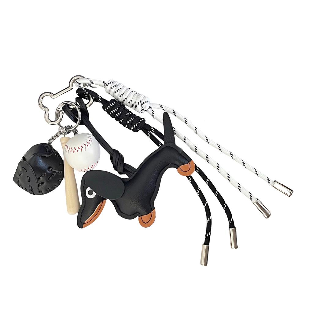 Vintage Dachshund Dog Keychain Unique Styles Sturdy PU Materials Elkegant Charm for Bag and Keys Decoration Daily Use