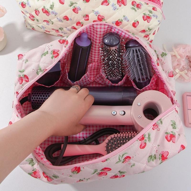 Cute Strawberry Shaped Makeup Bag Practical Polyester Large Capacity Cosmetic Bag For Cosmetics And Travel Essential