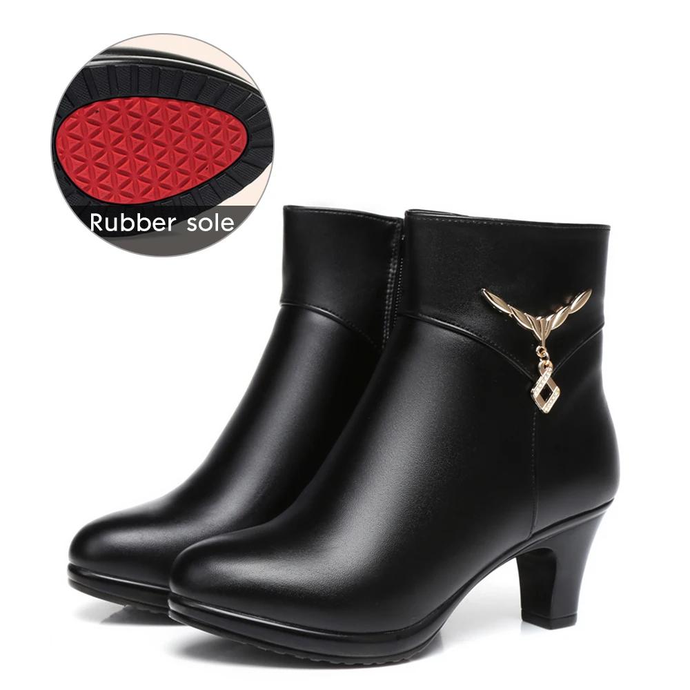 New Leather Thick-heeled Boots Women Autumn and Winter Suede Slip-on Soft-soled Mid-heeled Boots Round Head Cotton Mother Shoes