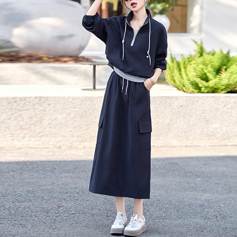 

Korean Style Spring 2025 Women s Casual Two-Piece Set: Sweatshirt and Midi Skirt Double Extra Large темно-синього кольору