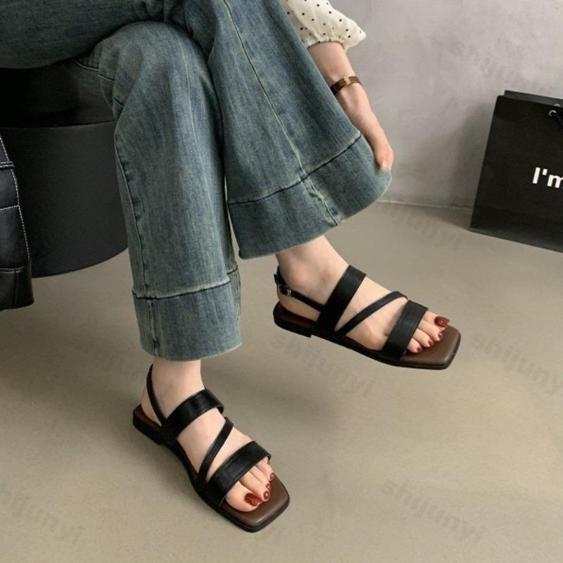 Fashion Roman Style Retro Open Toes Casual Flat Sandals for Women Summer 2025 Comfortable Versatile Back Strap Fashion Beach Cool Shoes