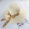 Women's Fashionable Sun Protection Wide Brim Straw Hat for Summer Beach and Scenic Outings