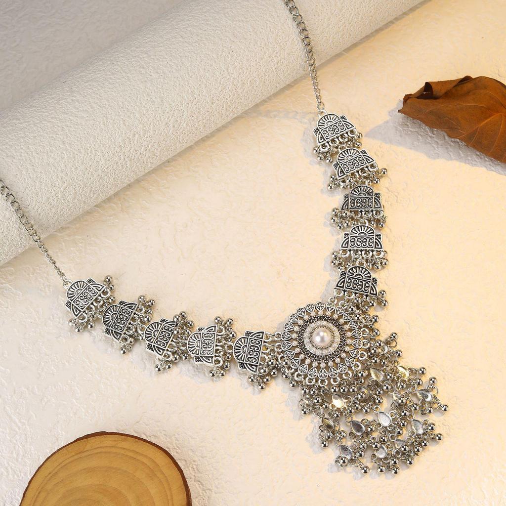 Ethnic Retro Tassel Rhinestone Forehead Chain for Indian Bride