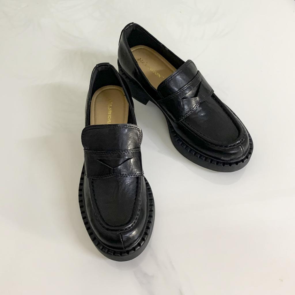 Spot second hair! Fashion versatile new one-pedal thick sole heightened thick heel lazy loafers single shoes small leather shoes