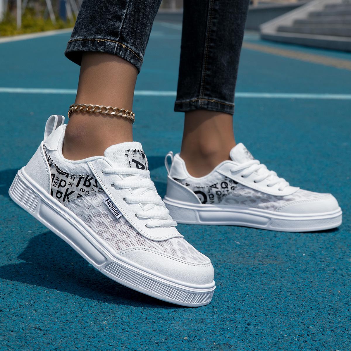 

Spring and Autumn mesh breathable casual sports shoes soft sole comfortable student travel running shoes 42 белый