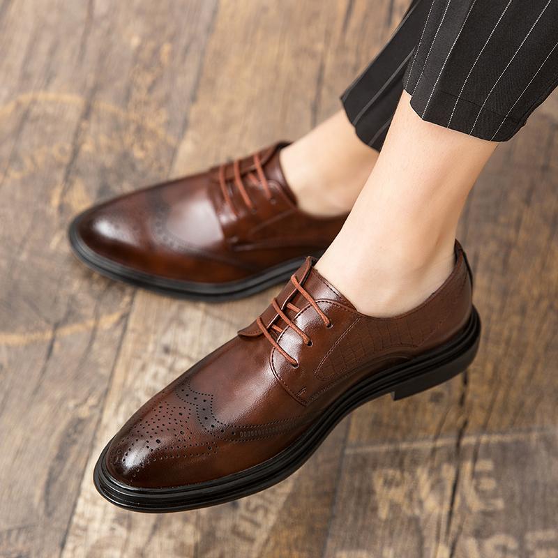 Fashion Size 38-46 Retro Men Fashion Block Shoes Men Casual Comfortable Lace Leather Shoes Men Business Office High Quality Formal Shoes