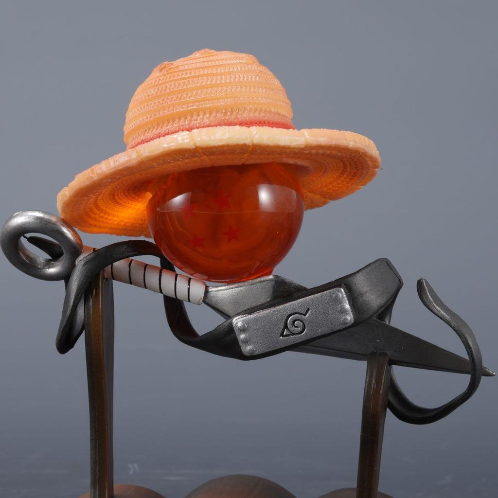 One Piece RoronoThe Beginning of a Dream Straw hat Zoro Luffy Home decor items Freedom Mini Co-branded PVC Mode Toys Gifts