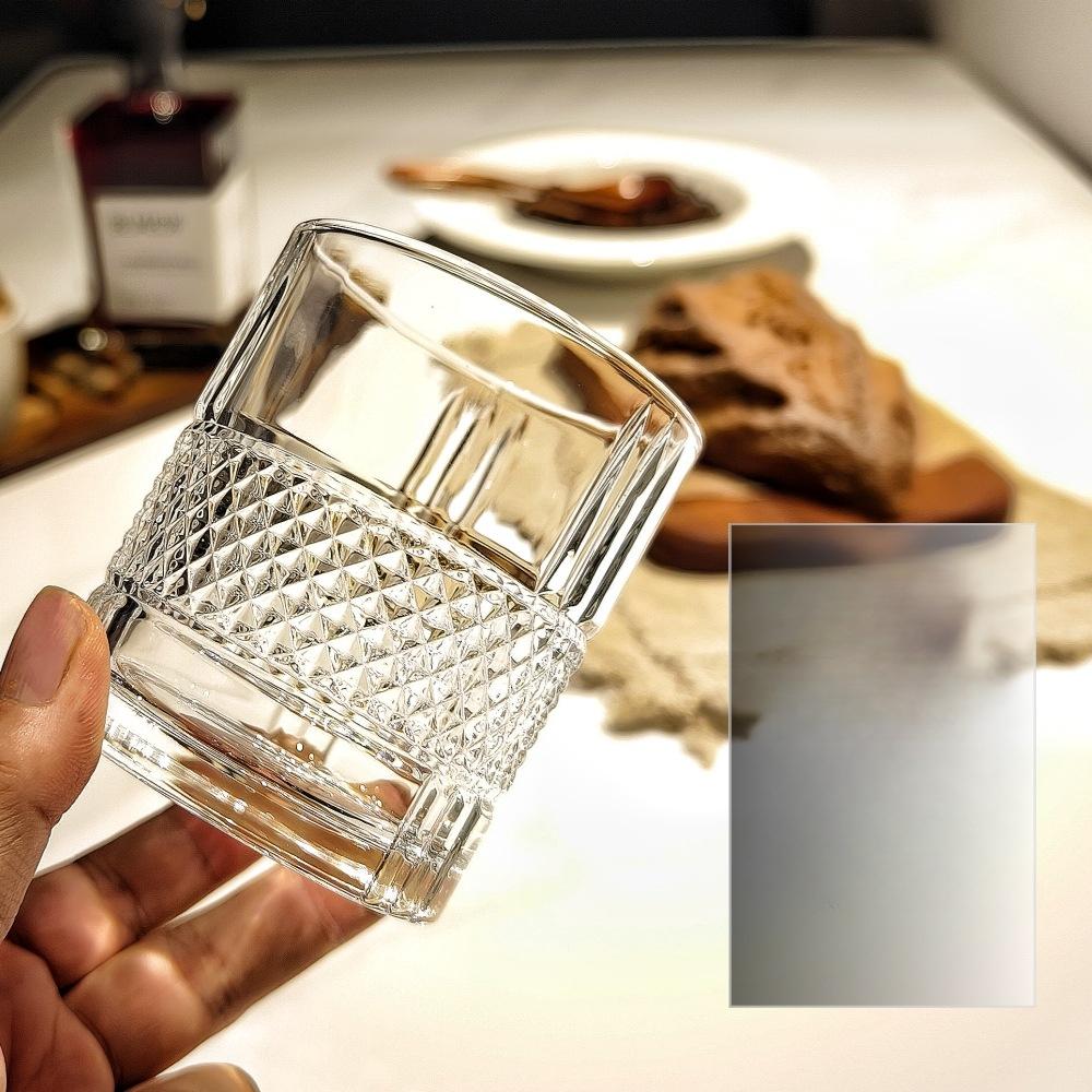 Whiskyglas Ins Ausländische Weingläser Schlichter Stil Glas Trinkbecher Europäischer Stil Likör Dickes Bierglas für Bar Weinutensilien