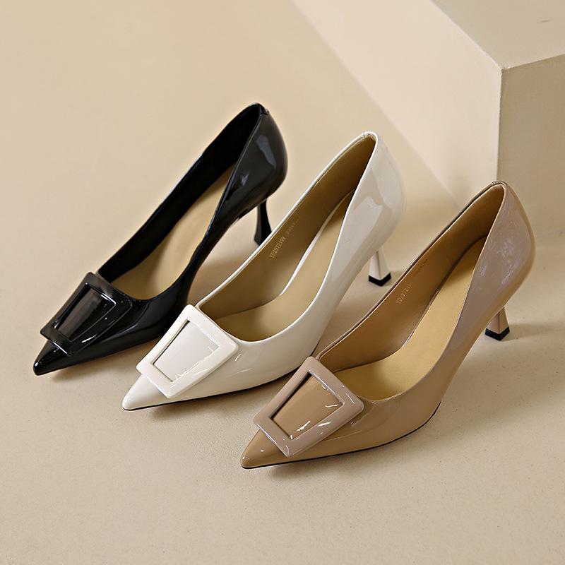 

High heels women s autumn and winter new pointed tip thin heel temperament celebrity shallow mouth shoes soft leather professional women s shoes 35 бежевий