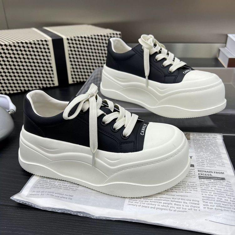 

[Ушилай] Платформа в британском стиле, повседневные маленькие белые туфли, женские, весна 2025, новые, с круглым носком, на шнуровке, на утолщенной подошве 40 чёрный