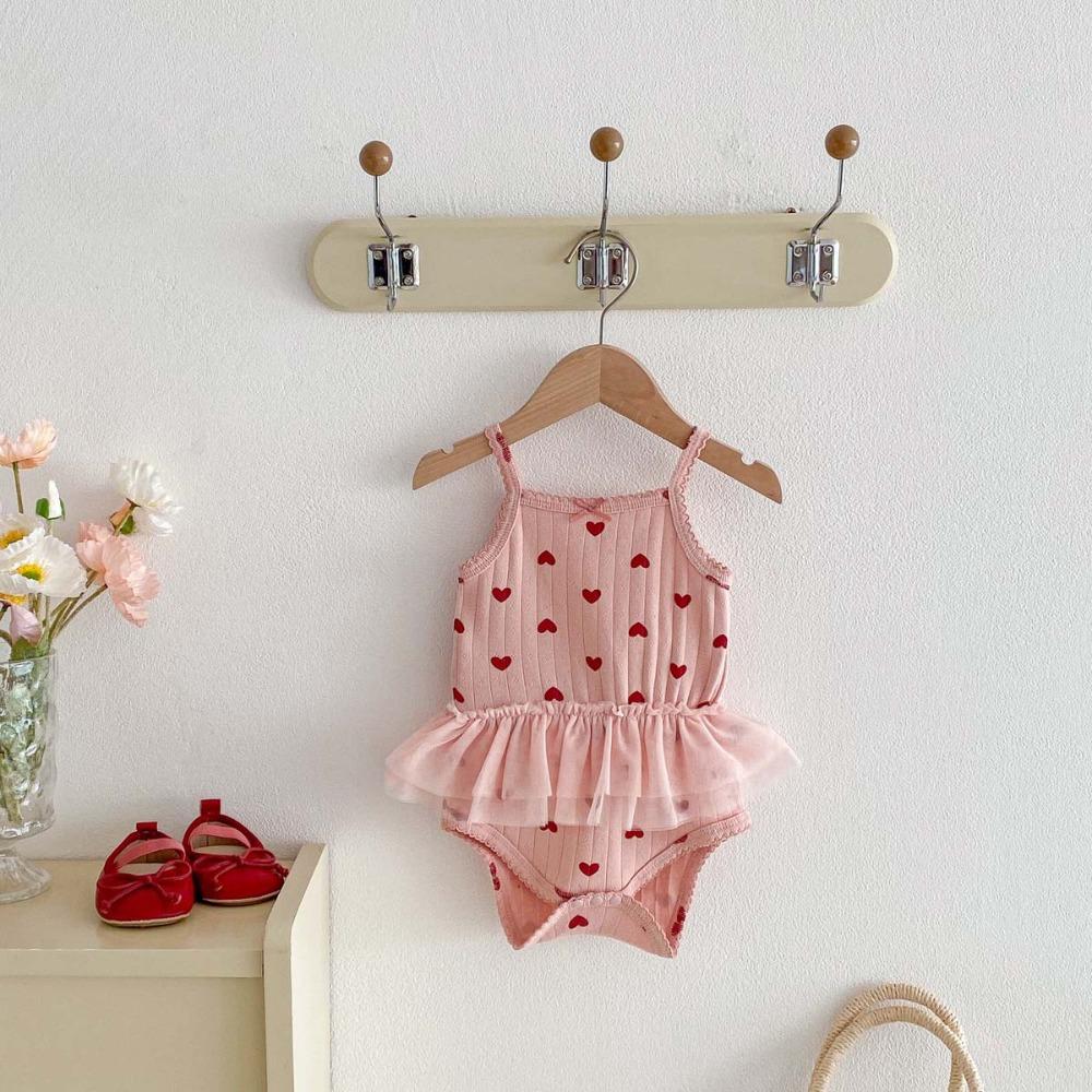 Cute Sweet Summer Baby Girl Onesies Butterfly And Heart Print Cotton Baby Mesh Skirt Bodysuit Simple Comfortable Baby Romper