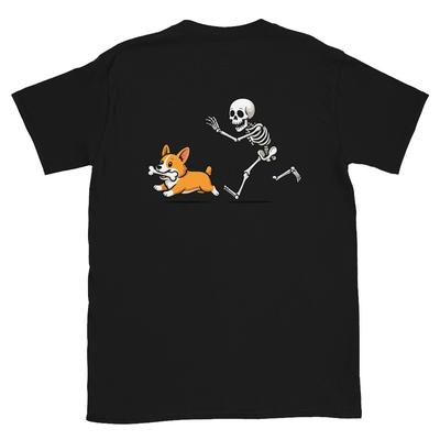 Camiseta Divertida Esqueleto Perseguindo Corgi Halloween Mãe de Cachorro Amante de Animais