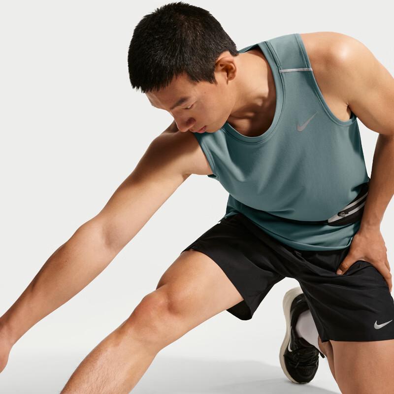 Nike Men's IF2019 Running & Training Vest