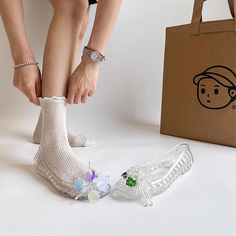 Fashion Flat Sandal Shoe Summer Heels 2025 Women's Without Girls Plastic Rhinestone New Outside Flower Scandals Floral Rhinestone Sandal